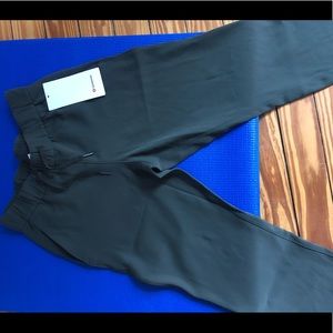 Lululemon on the fly pants